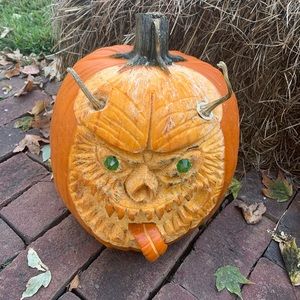 Meet your Posher, Frank